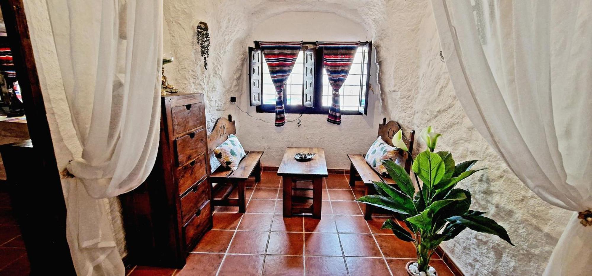 Casa Cueva Cascamorras "Capricho Andaluz" 바사 외부 사진