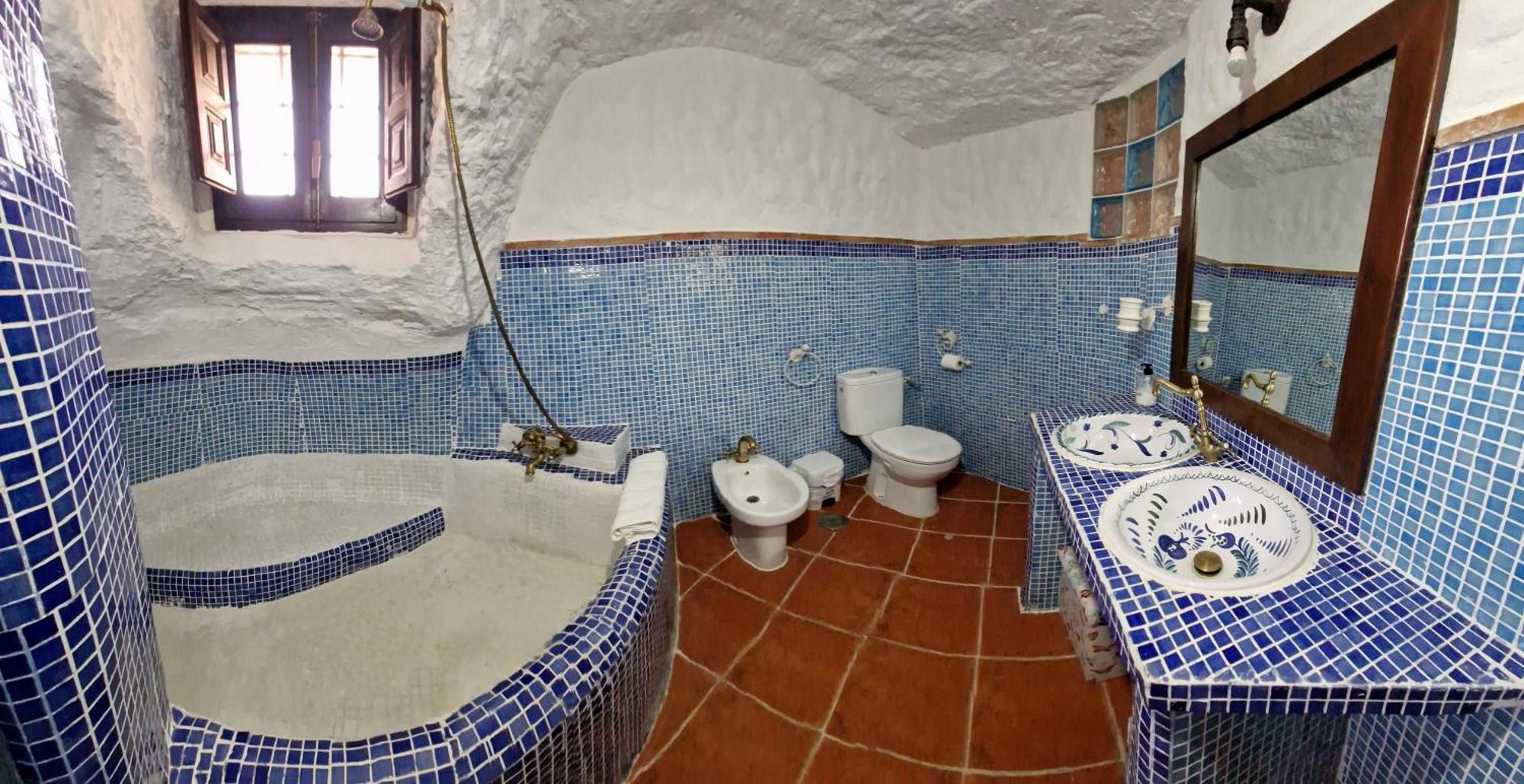 Casa Cueva Cascamorras "Capricho Andaluz" 바사 외부 사진