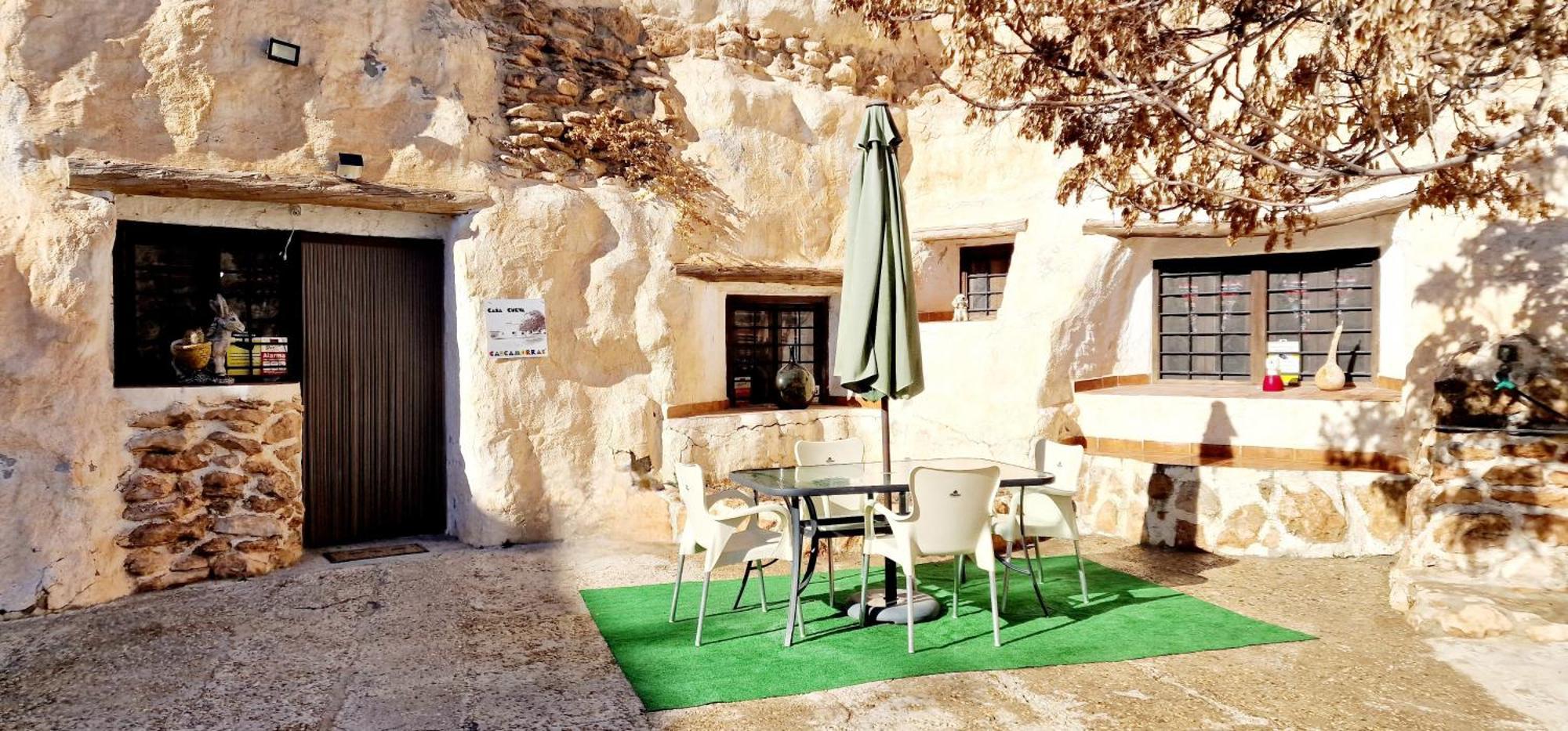 Casa Cueva Cascamorras "Capricho Andaluz" 바사 외부 사진